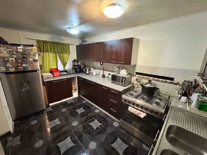 SE VENDE AMPLIA CASA 3D 3B VILLA ENTRE RÍOS PUENTE