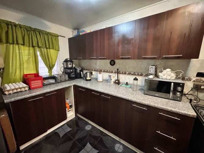 SE VENDE AMPLIA CASA 3D 3B VILLA ENTRE RÍOS PUENTE