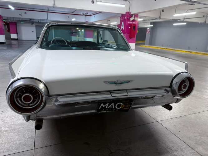 Ford Thunderbird 1963 RESTAURADA