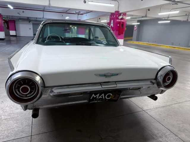 Ford Thunderbird 1963 RESTAURADA