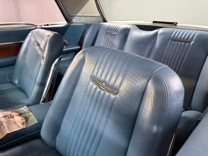 Ford Thunderbird 1963 RESTAURADA