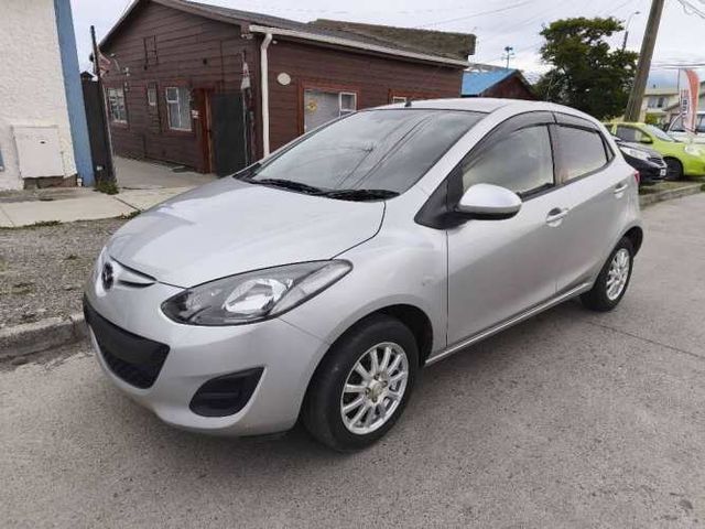 Mazda Demio 2012