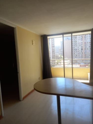 ideal para  personal de la Posta u otros , estudiantes