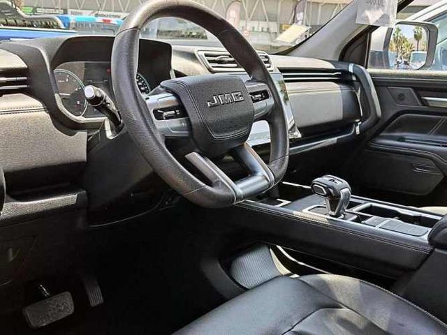 JMC GRAND AVENUE 2024