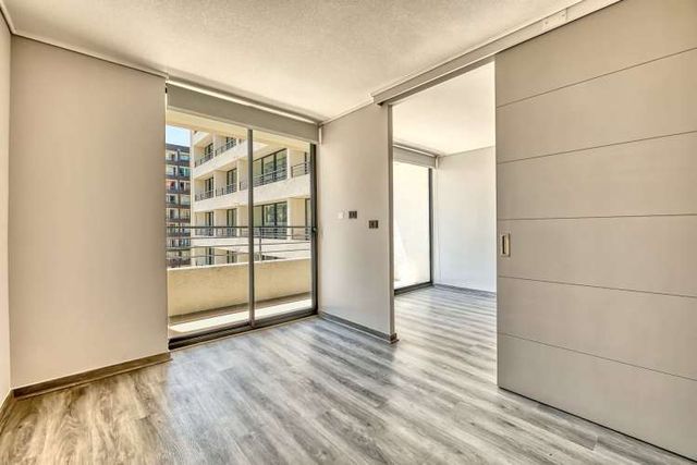 Plaza Conde del Maul [1345-1]