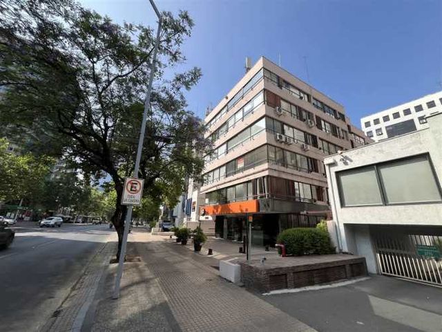 OFICINA Mercado Urbano Tobalaba