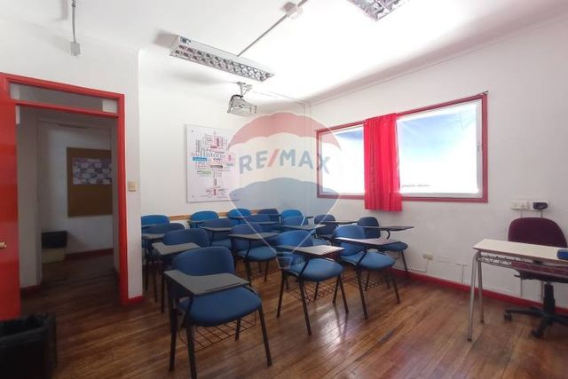 Edificio comercial en venta!