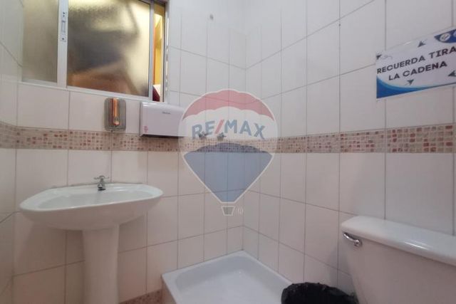 Edificio comercial en venta!