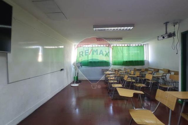 Edificio comercial en venta!