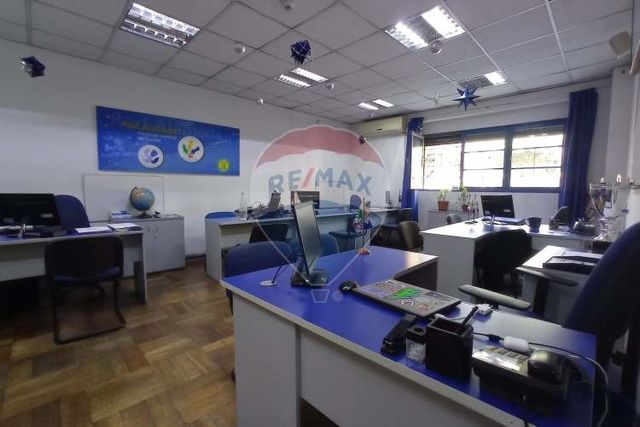 Edificio comercial en venta!