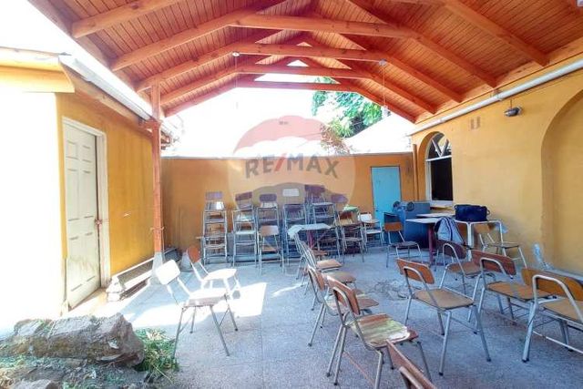 Edificio comercial en venta!