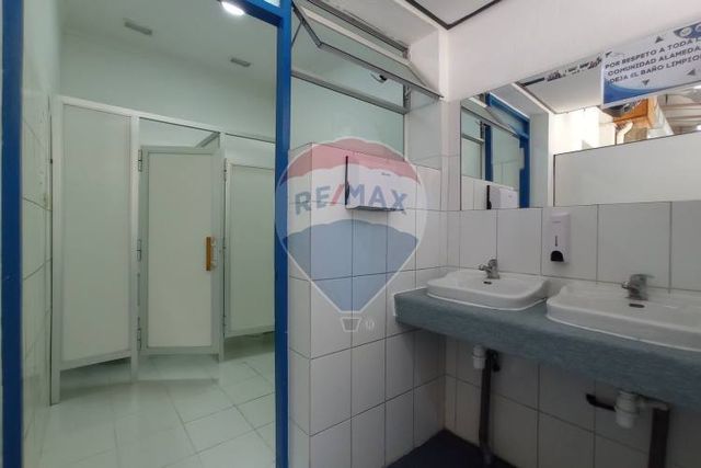 Edificio comercial en venta!