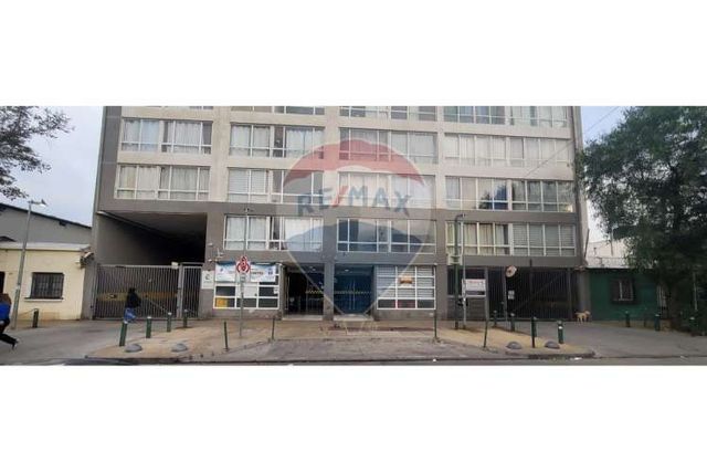 Perfecto home studio en estación central en venta!