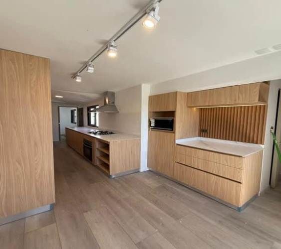 CASA Linda casa recién remodelada en San Pedro de la Paz