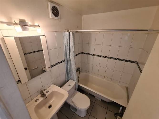 DEPARTAMENTO Diagonal Paraguay 361, Metro Universidad Catolica