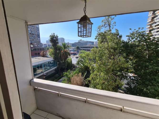 DEPARTAMENTO Diagonal Paraguay 361, Metro Universidad Catolica