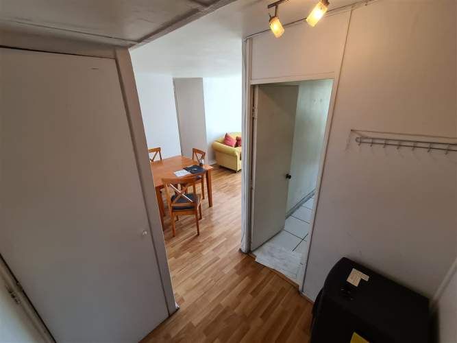 DEPARTAMENTO Diagonal Paraguay 361, Metro Universidad Catolica