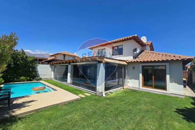 Venta en piedra roja, impecable