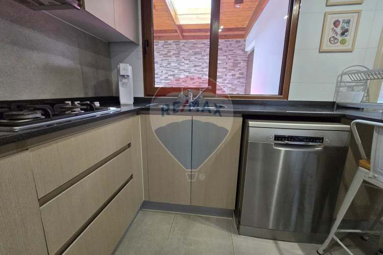 Venta en piedra roja, impecable