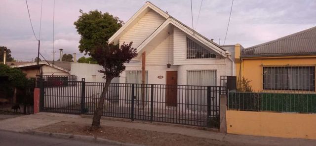 COMODA CASA EN EL CENTRO DE QUILPUE