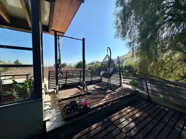 ARRIENDO CASA GRAN QUINCHO Y PISCINA CONDOMINIO LA RESERVA