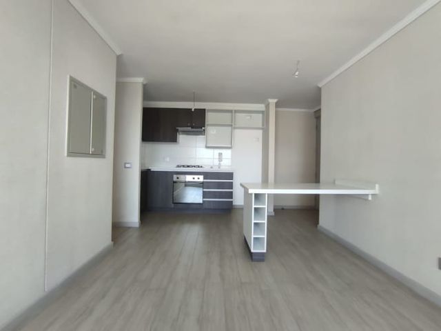 OFERTA EN ARRIENDO 2D/2B/ESTC/BODEGA EN LA CISTERNA