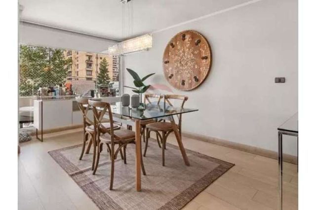 Venta de amplio y luminoso departamento