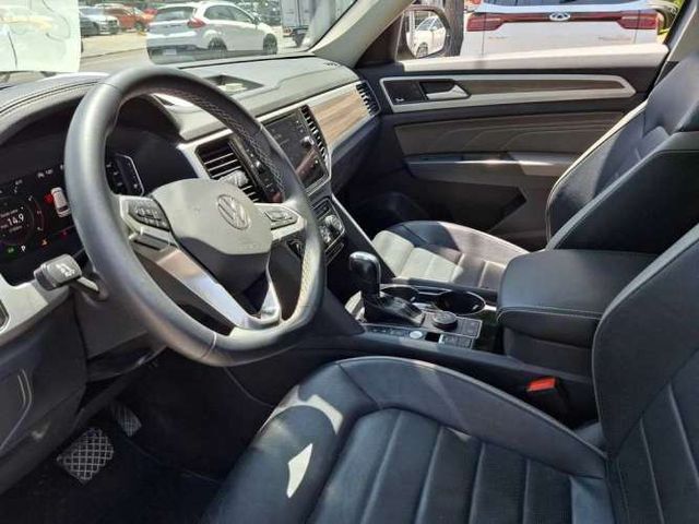 VOLKSWAGEN ATLAS 2024