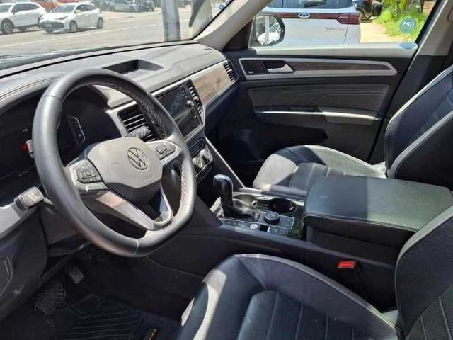 VOLKSWAGEN ATLAS 2024
