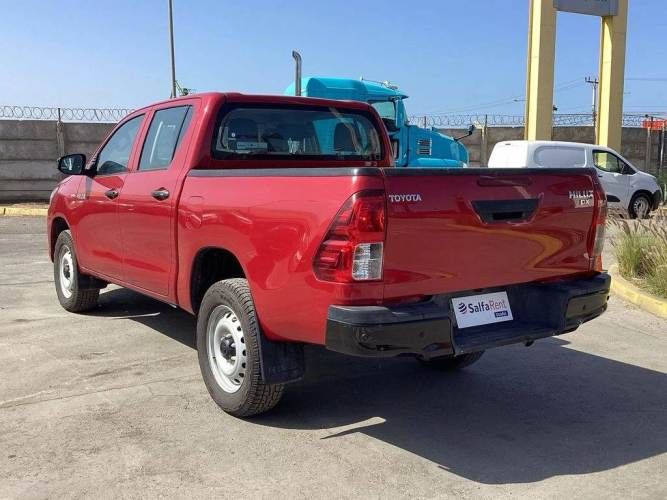 TOYOTA HILUX 2023