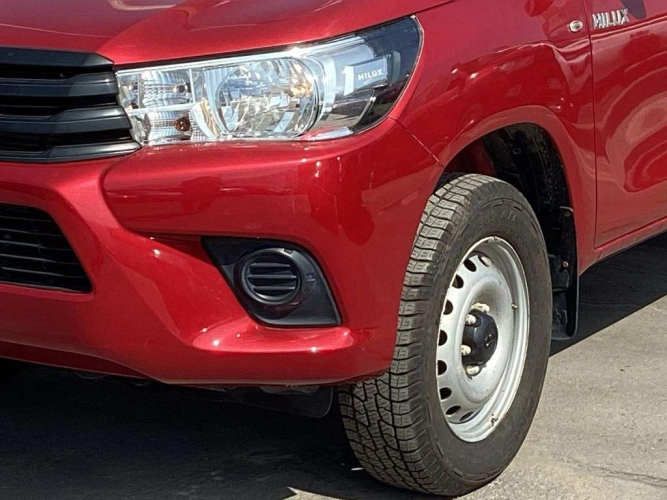 TOYOTA HILUX 2023