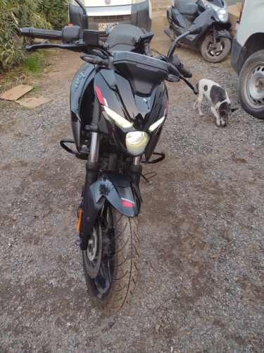 MOTO BAJAJ PULSAR N250