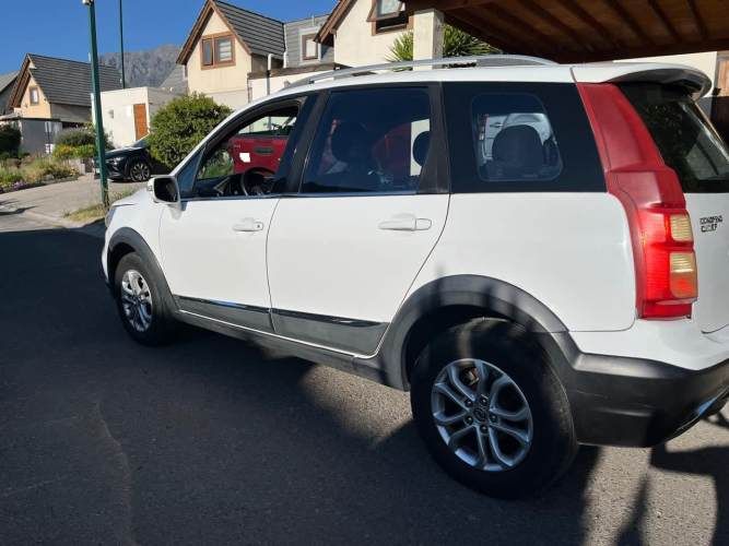 Dongfeng Joyear X3 año 2021 único dueño