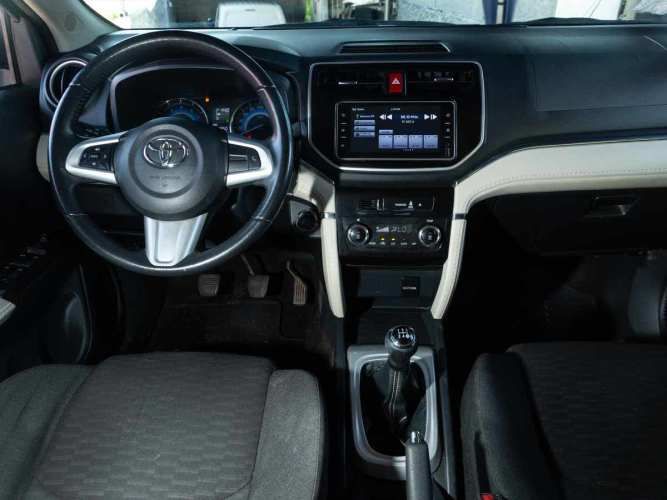 Toyota Rush 2022 Rush 1.5 Mt