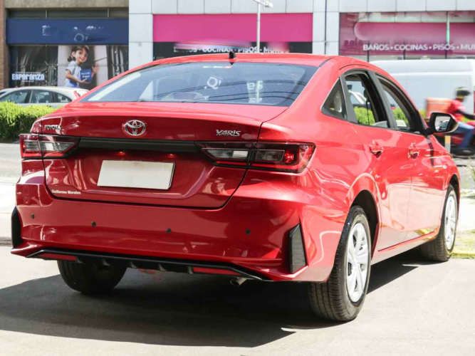 Toyota Yaris 2024 Yaris  Xli 1.5