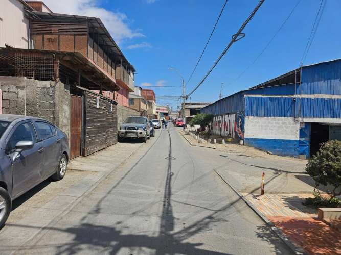 Cercana para movilidad y lugares de servicios (131528)