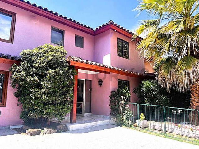 Casa en Venta Huechuraba Guanaco Norte