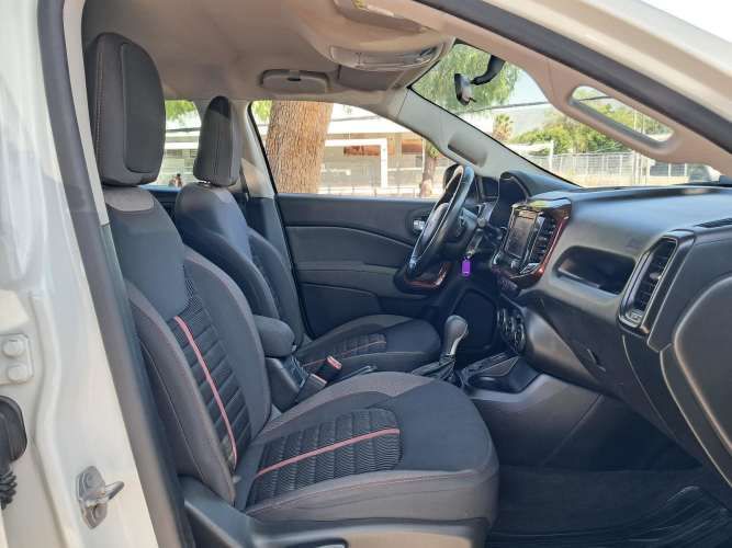 RAM 1000 BIGHORN 1.8 AUT 2021