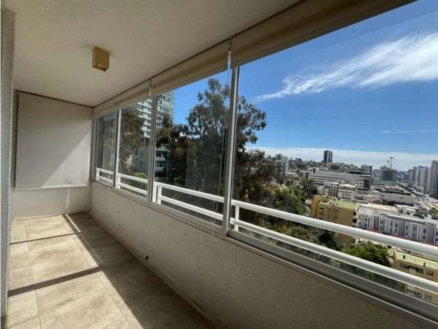 Departamento con Vista y Terraza Cerrada – Edificio Dual, Viña del Mar