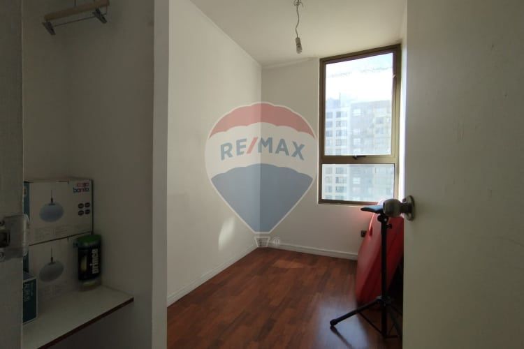 Vendo bello depto 3dorm 1 b en metro hospitales