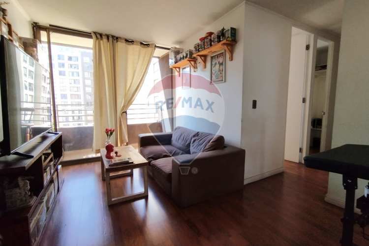 Vendo bello depto 3dorm 1 b en metro hospitales