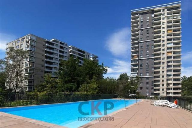 DEPARTAMENTO Av. Simón Bolívar / Chile - España