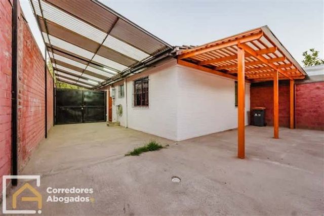 CASA Pasaje Hielos del Sur, Maipú