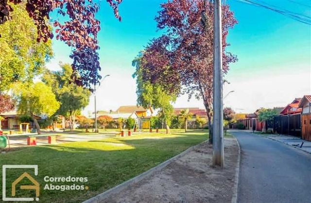 CASA Pasaje Hielos del Sur, Maipú