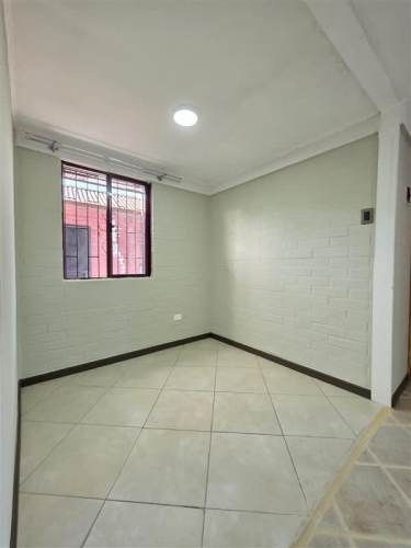 CASA Pasaje Hielos del Sur, Maipú