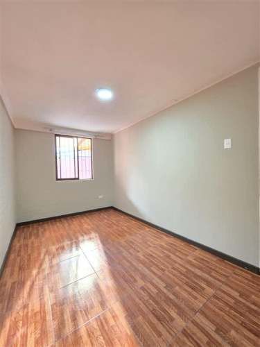 CASA Pasaje Hielos del Sur, Maipú