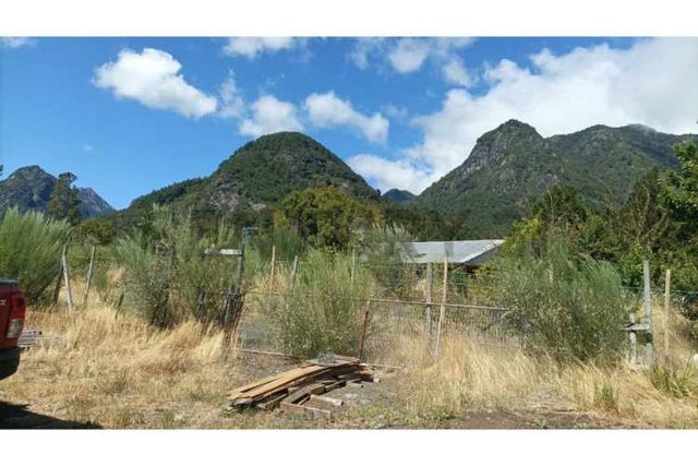 GRAN BODEGA Y DOS CABAÑAS EN PARCELA 12.000 M2 A 10 KM DEL CENTRO DE PUCON
