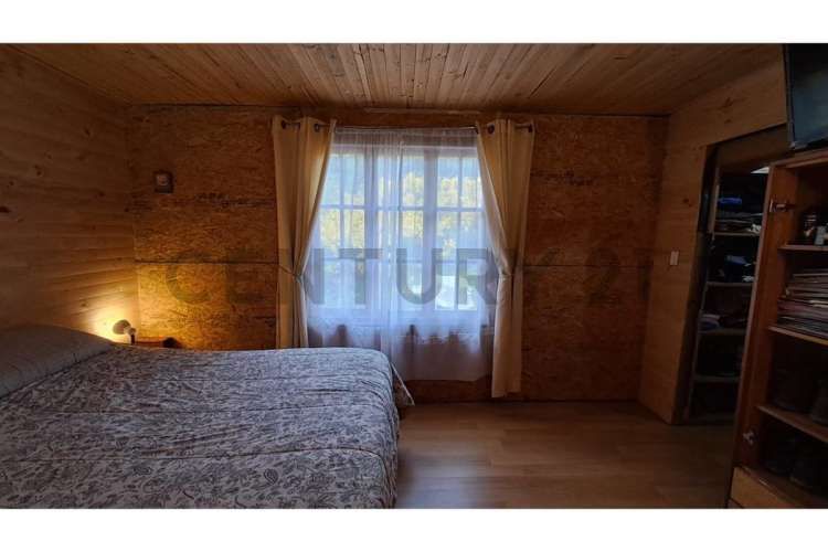 GRAN BODEGA Y DOS CABAÑAS EN PARCELA 12.000 M2 A 10 KM DEL CENTRO DE PUCON