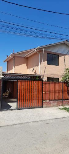 Preciosa casa comuna de Lampa