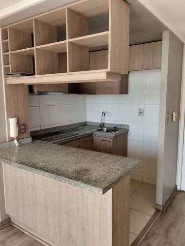 Departamento De 2 Dormitorios Con Estacionamiento Y Bodega en Metro Ecuador